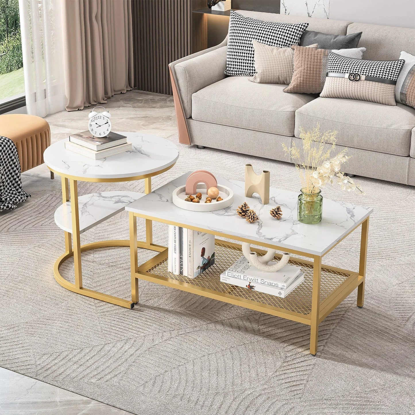Table basse marbre blanc pied doré