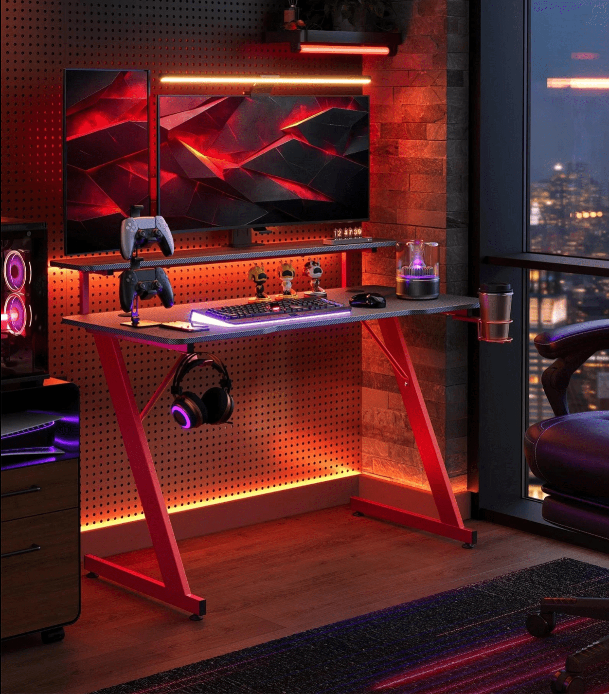 Bureau de gamer petit espace rouge et noir