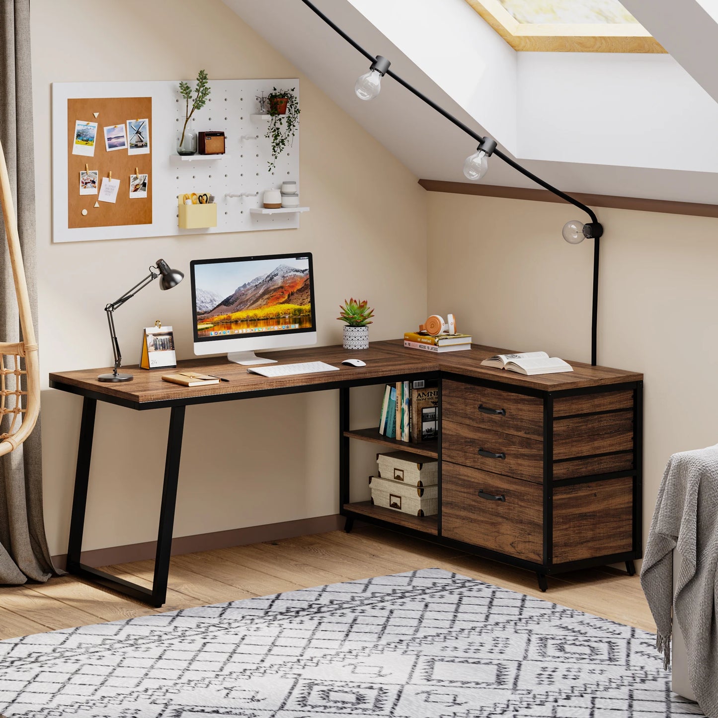 Bureau d'angle en bois avec rangement