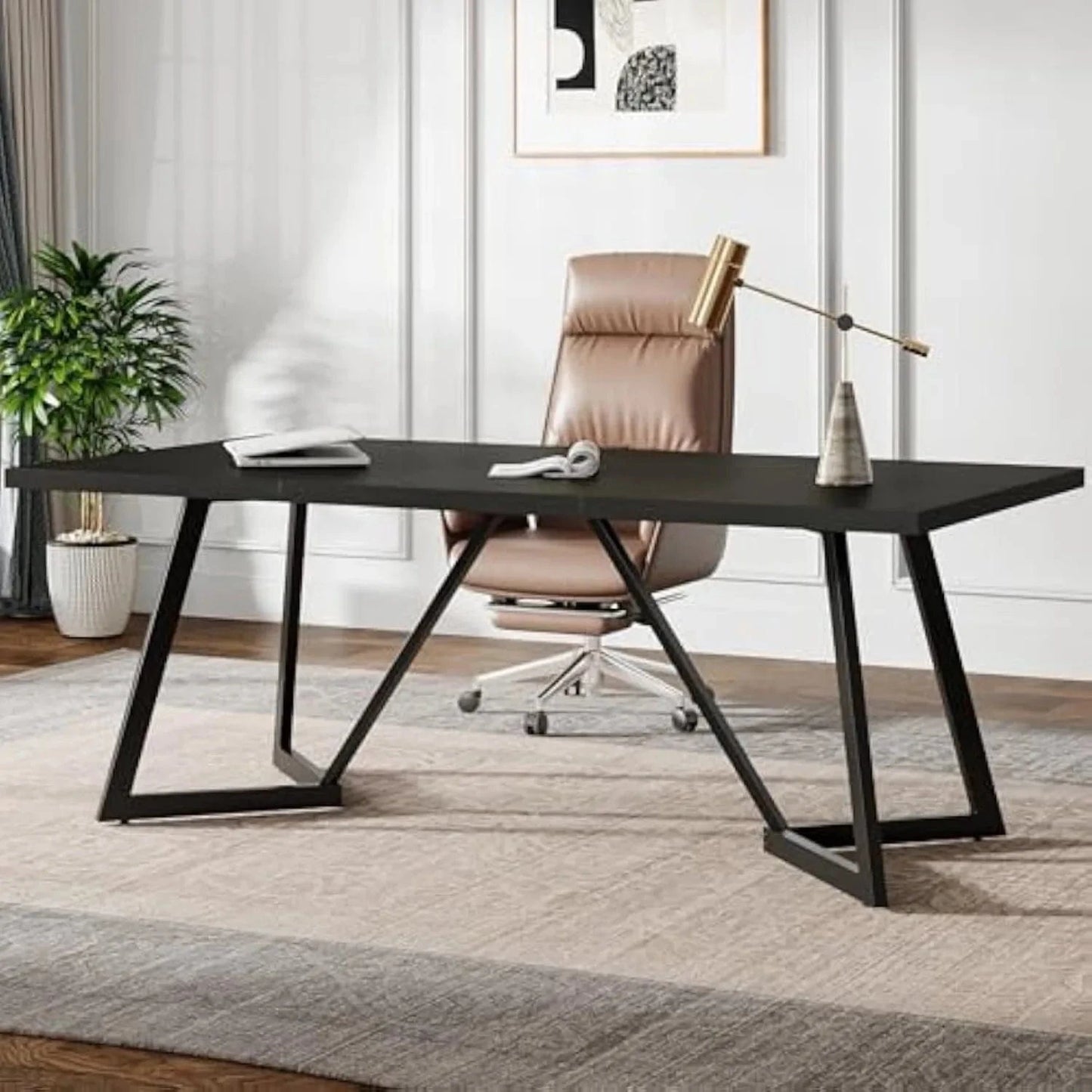 Bureau de travail noir