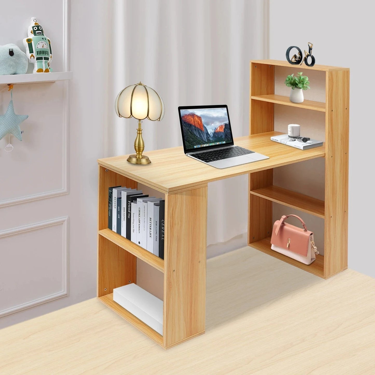 Bureau informatique avec étagère