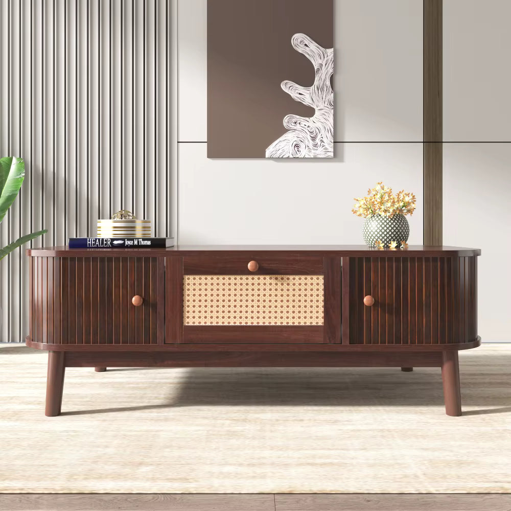 Table basse design scandinave avec cannage