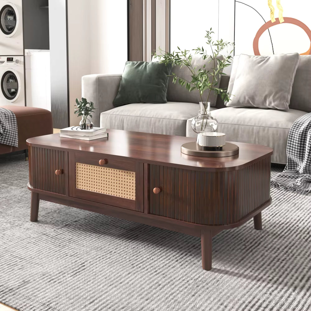 Table basse design scandinave avec cannage