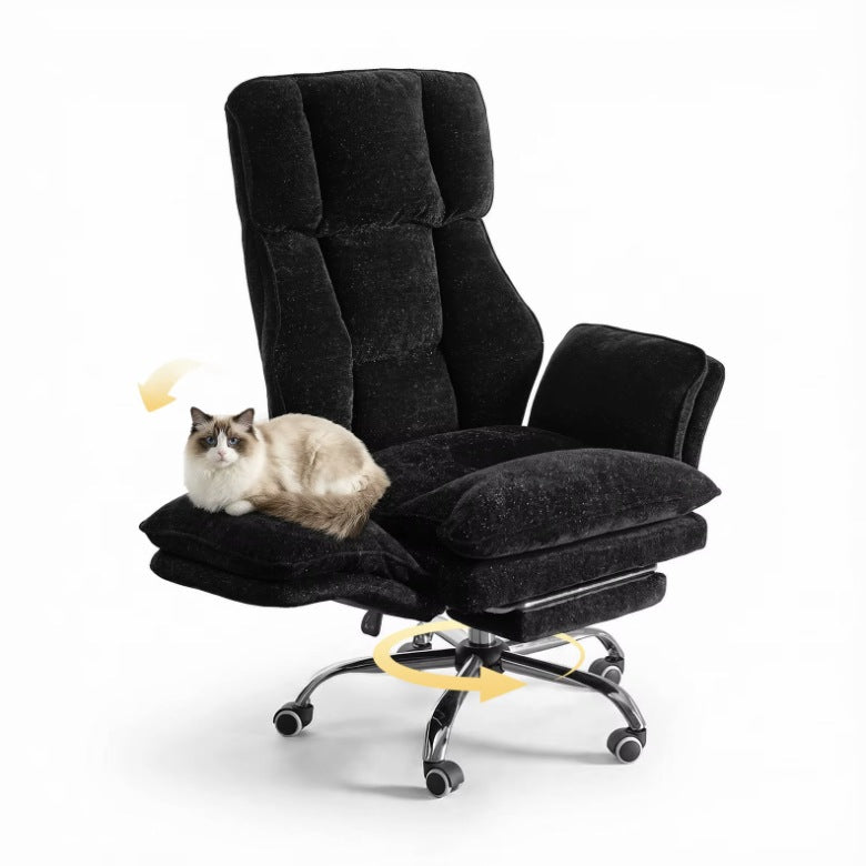 Accoudoirs rabattables du fauteuil de bureau confortable noir