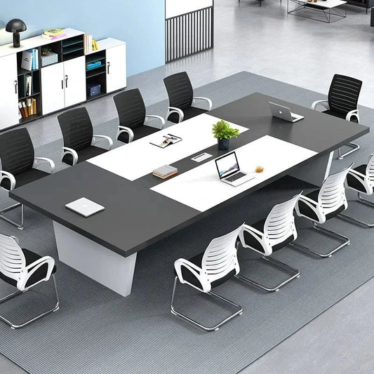Grande table pour conférence